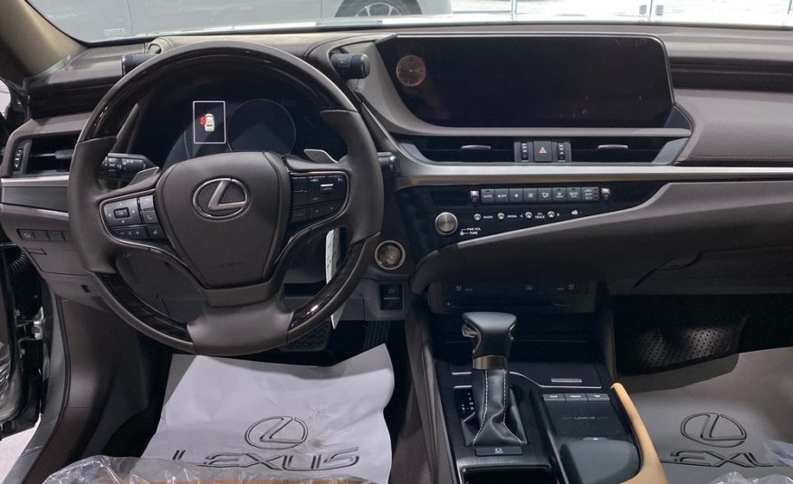 Lexus IS 350