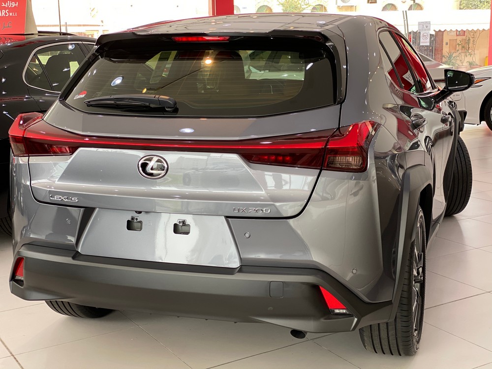 Lexus UX 200