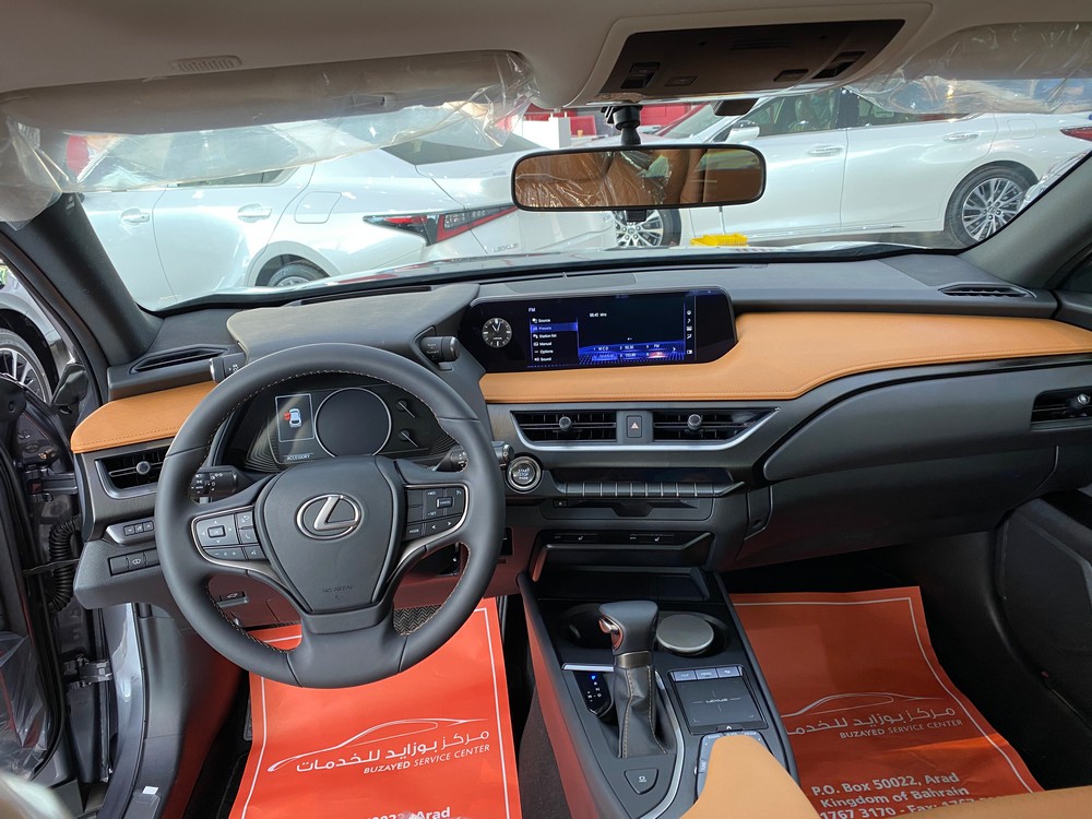 Lexus UX 200