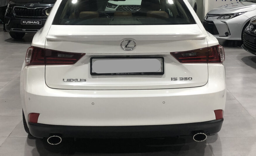 lexus IS 350 MODEL 2015