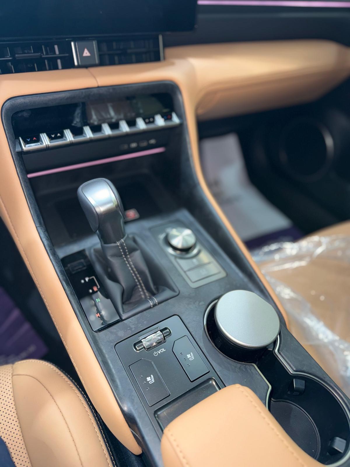 LEXUS IS 350 MODEL 2026